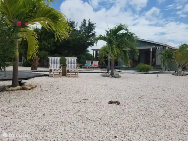 studio huren in Bonaire, Bonaire, Belnem – Kas Oleifi uitzicht op de studio's