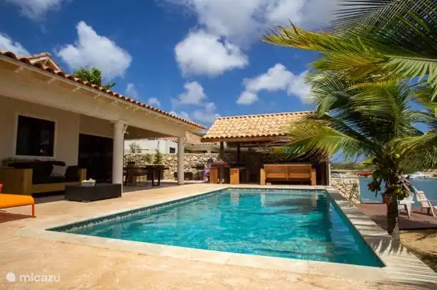 Swimming pool from the other side