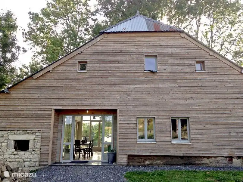 Vor dem alten Korenschuur