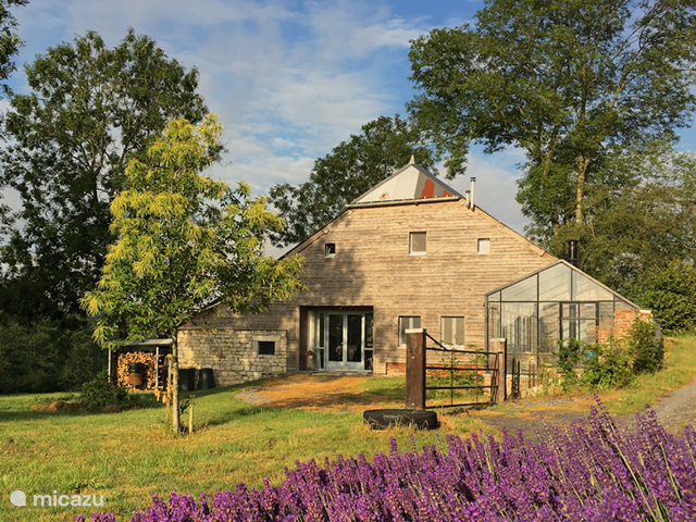 Holiday home in France, Franse Ardennen – farmhouse The old grain barn