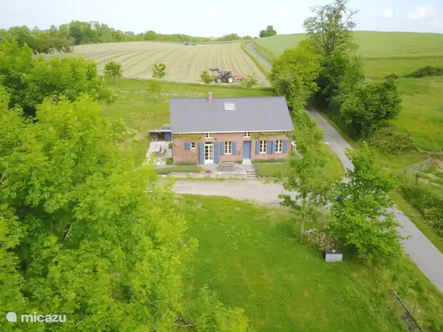 La Vieille Ferme - La Fermette | France, Ardennes françaises , Liart - ferme Prairie (jeu) spacieuse / verger à l'avant et à l'arrière