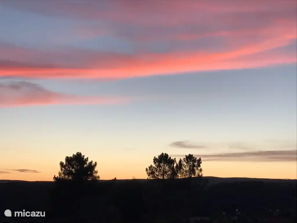 Sonnenuntergang am Abendspaziergang