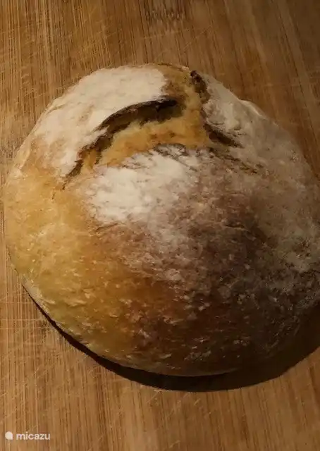 Leckeres frisches Maisbrot. Dieser gehört unserem Bauern. 