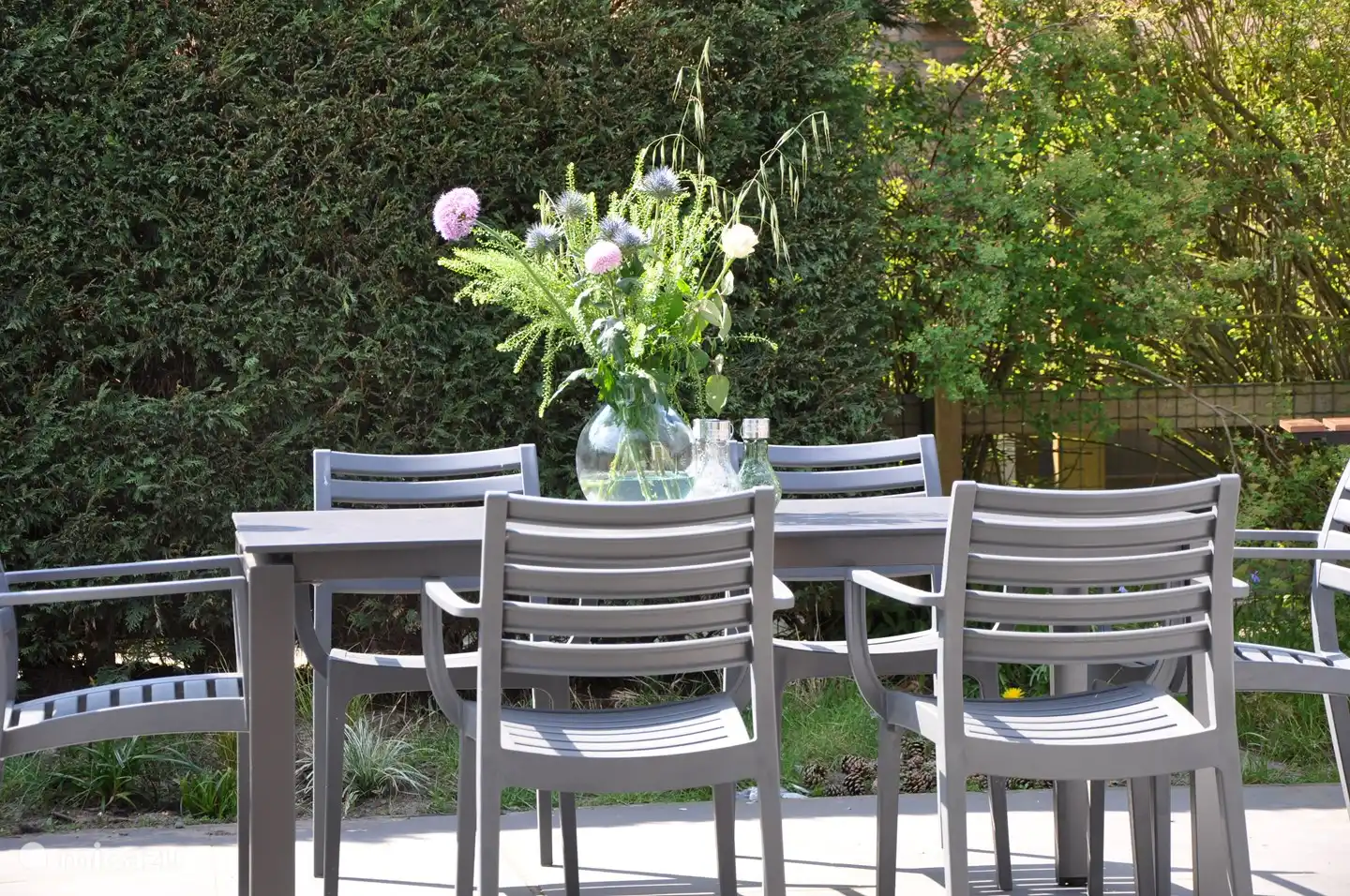 Grande terrasse abritée