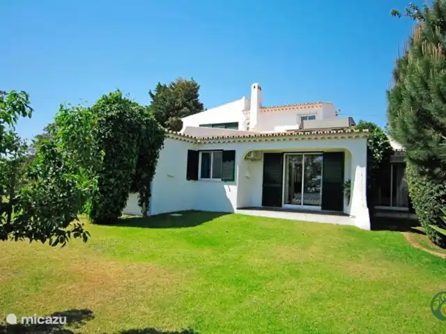 Villa Laranjeira en Portugal, Algarve, Albufeira - villa Terraza privada dormitorio 2