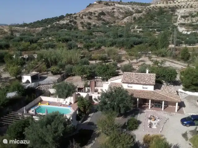 Finca Mi Casita | Espagne, Andalousie, Velez Rubio - finca Maison de devant avec notre piscine sur la gauche.