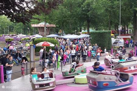 De Waarbeek family amusement park (30 minutes)