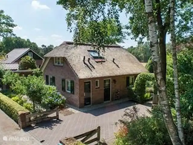 Boshuuske Holten huren in Nederland, Overijssel, Holten - vakantiehuis Oprit voor twee iets kleinere auto's