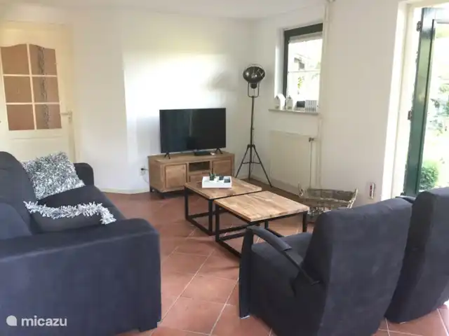 Boshuuske Holten huren in Nederland, Overijssel, Holten - vakantiehuis Woonkamer volledig ingericht met nieuw meubilair.