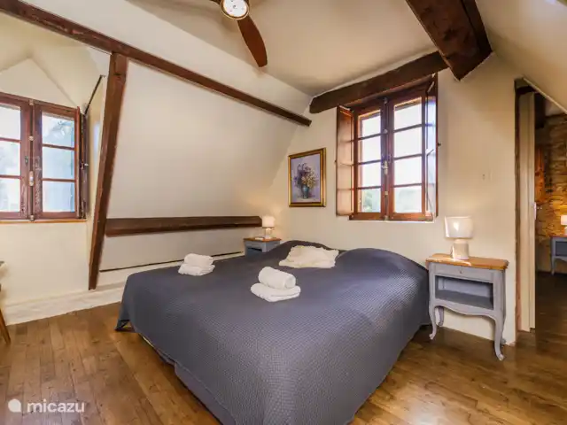 Lesgrabous huren in Frankrijk, Dordogne, Les Eyzies-de-Tayac-Sireuil - vakantiehuis Slaapkamer