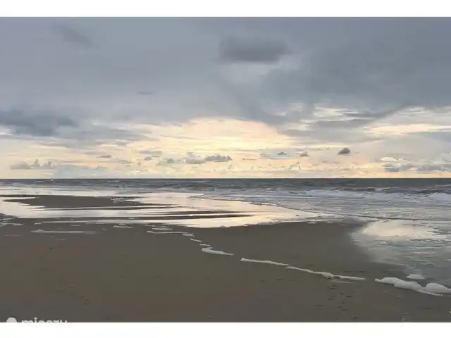 Location de Vacances Pays-Bas, Hollande du Nord, Julianadorp aan Zee, appartement - Vacances à la mer Strandslag appt 145 Journée nuageuse avec un beau ciel.