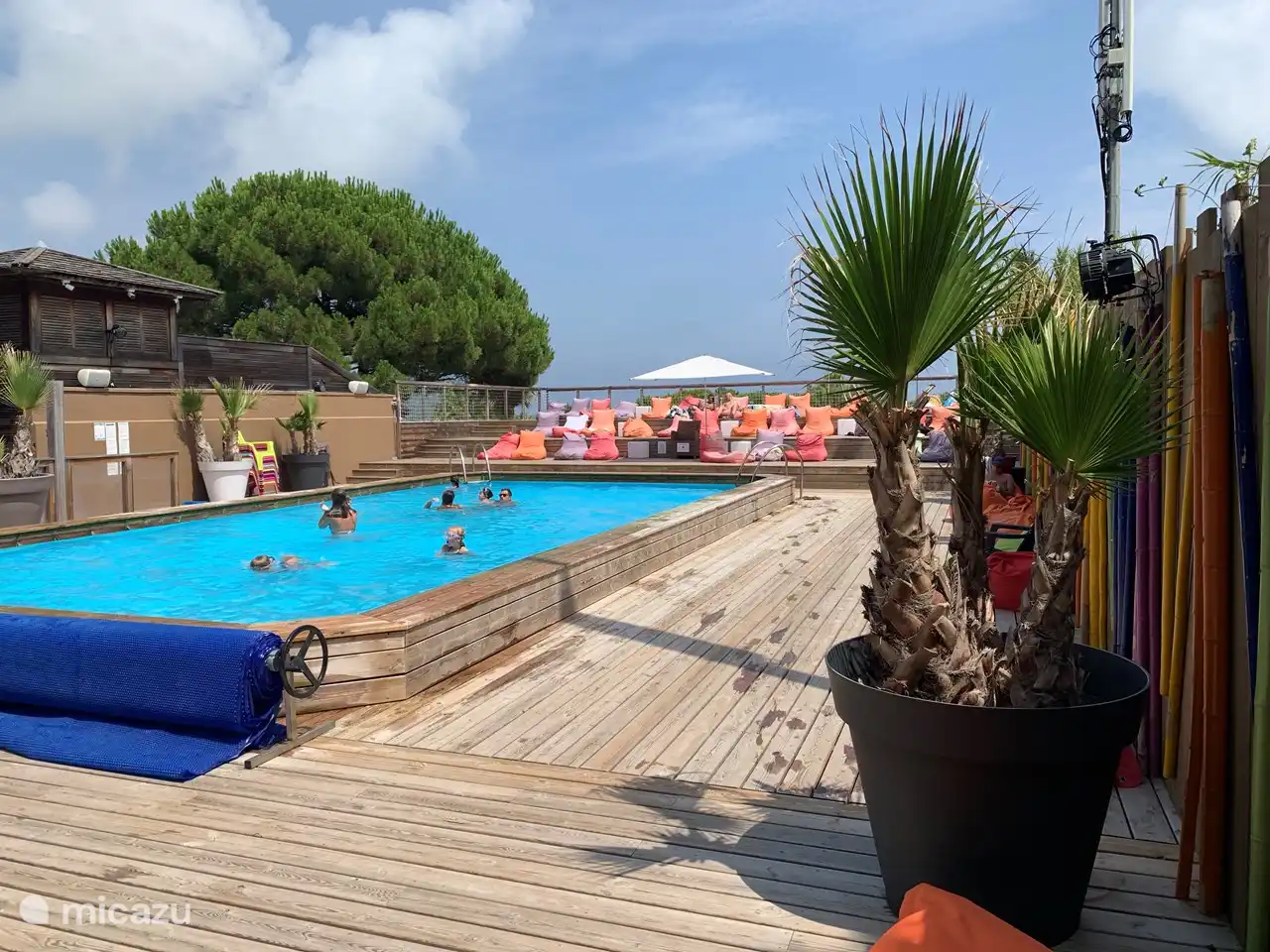 Heerlijk zwembad voor alleen KonTiki gasten met fitnesslessen