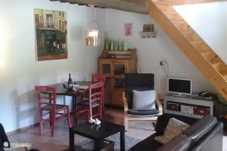 Vakantiehuis Frankrijk, Nièvre, Fâchin boerderij Les Bougnons Huiskamer gîte Les Bougnons