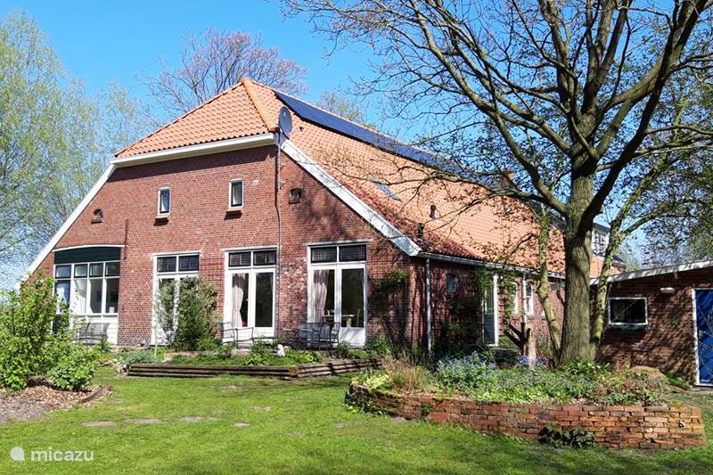 Vakantiehuis Nederland, Groningen, Wedde Boerderij BuitenWedde Hermelijn