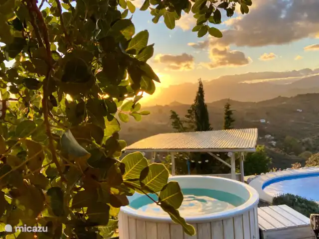 Finca Las Nuevas, Casa Maria Arriba | Espagne, Andalousie, Álora - finca Bain à remous pour les mois d’hiver