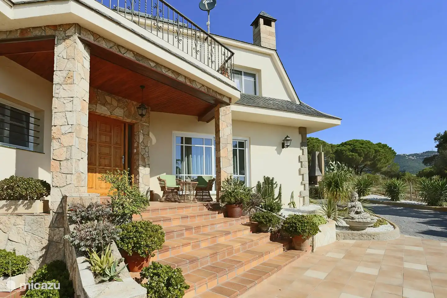 The main entrance with a cozy seating area