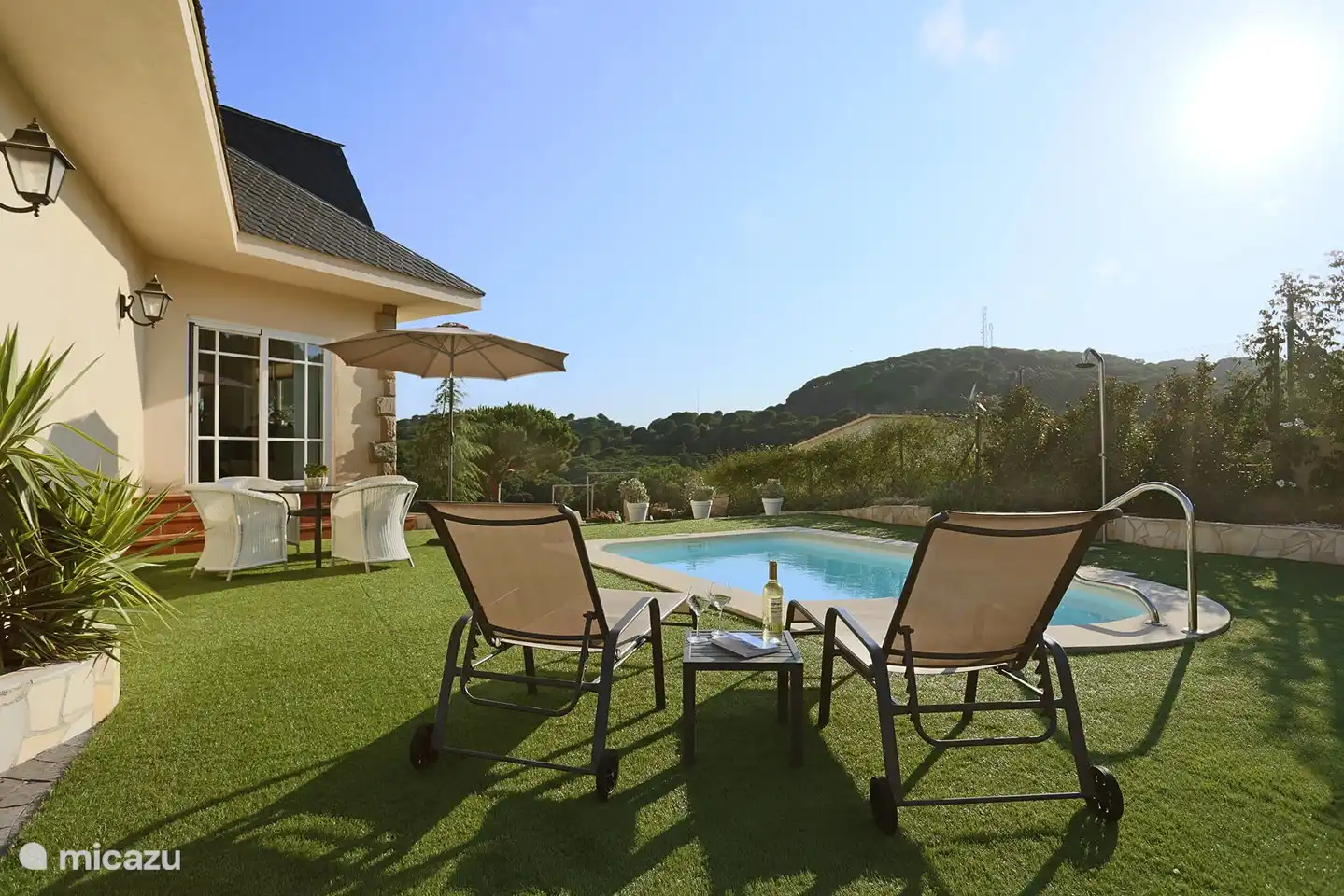 Enjoy the sun by the pool until the evening.