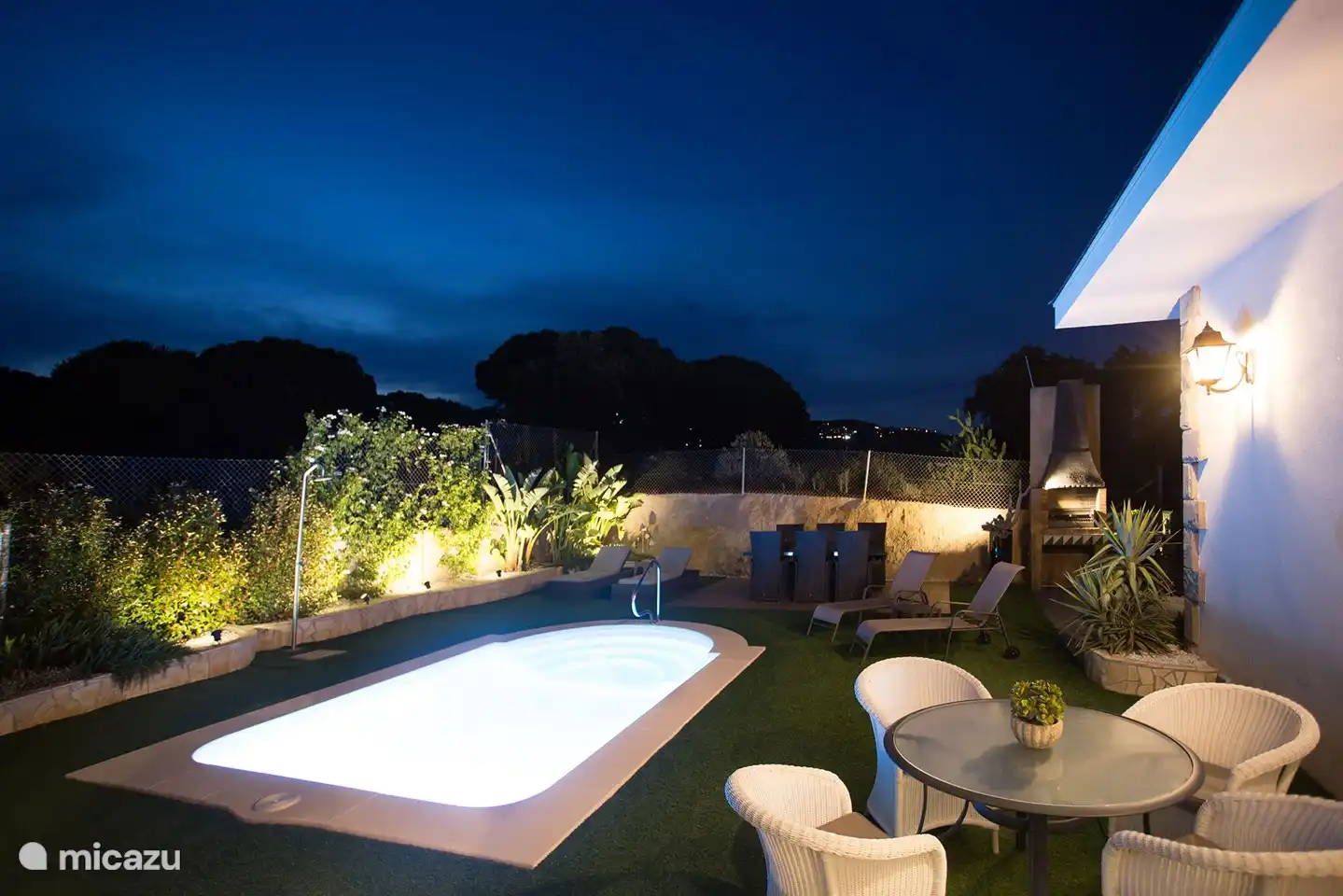 Atmospheric garden lighting in the evening