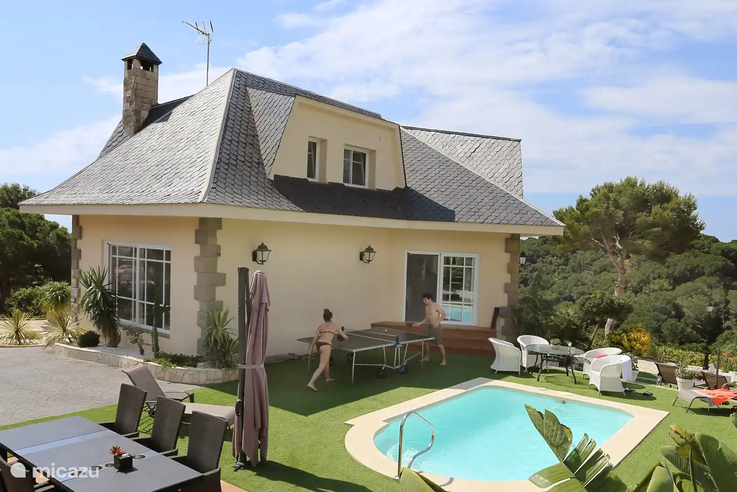 A nice place to put the table tennis table.