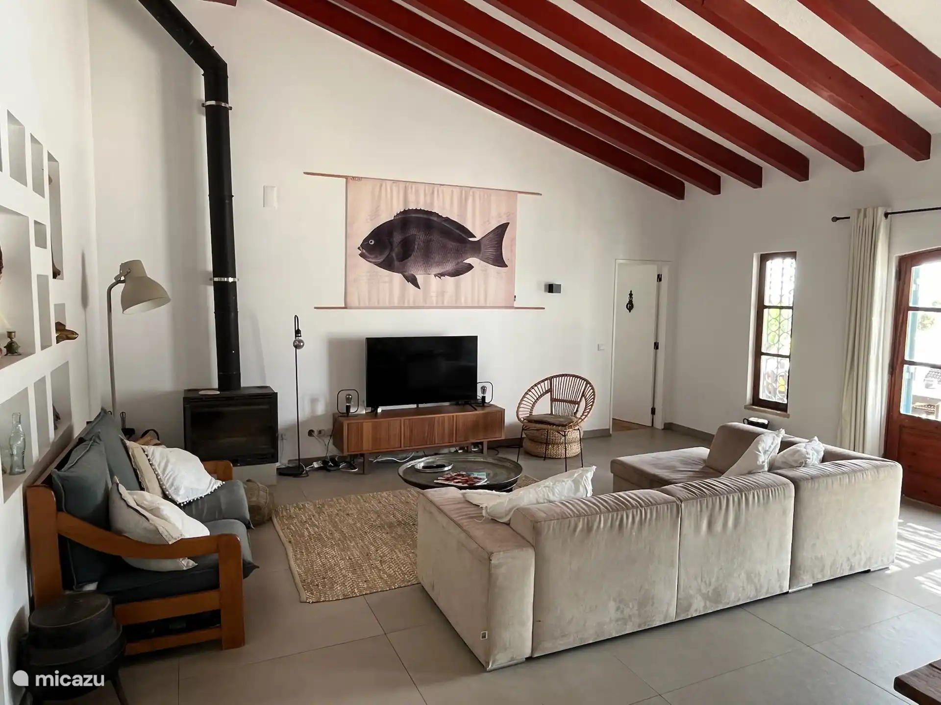 Gezellige woonkamer met zithoek