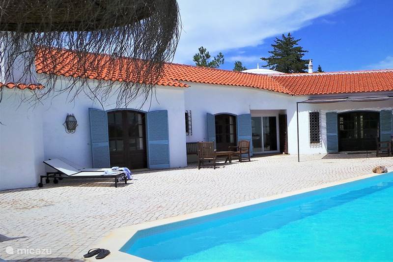 Vacation rental Portugal, Algarve, Alcantarilha Villa Casa Montes Raposos