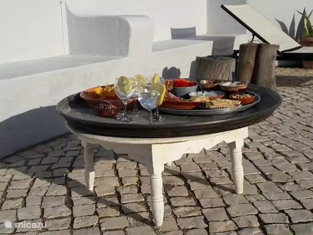 Casa Montes Raposos, maison familiale | Portugal, Algarve, Alcantarilha - villa boissons en terrasse