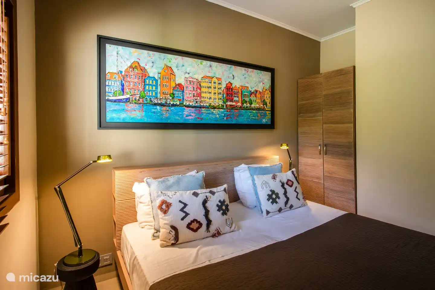 Slaapkamer 2 met privé badkamer