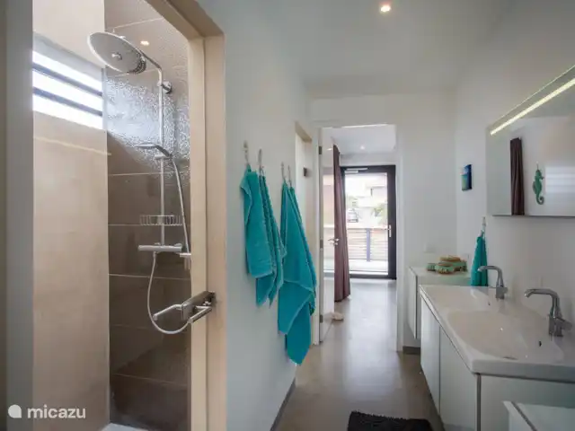 Penthouse de luxe La Royal @ Jan Thiel | Curaçao, Banda Ariba (est), Jan Thiel - appartement Salle de bain 2