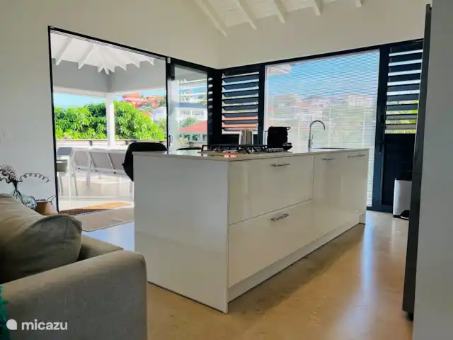 Penthouse de luxe La Royal @ Jan Thiel | Curaçao, Banda Ariba (est), Jan Thiel - appartement cuisine