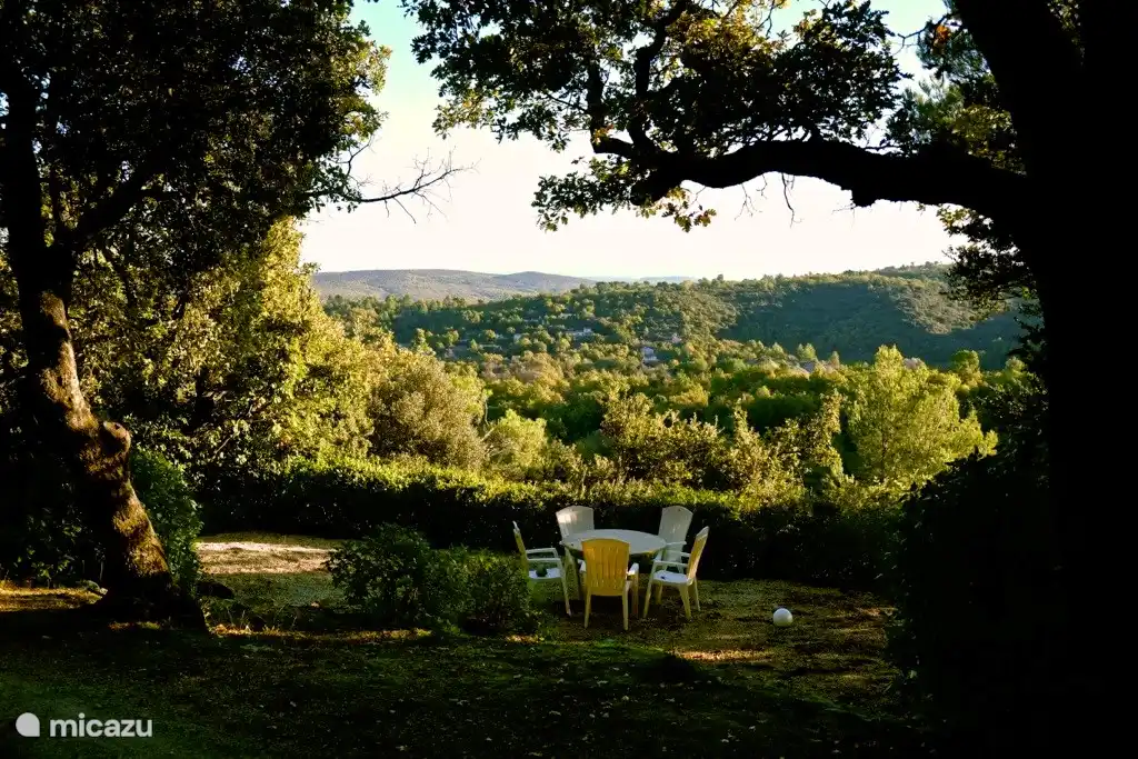 Sie haben an mehreren Stellen eine freie Sicht