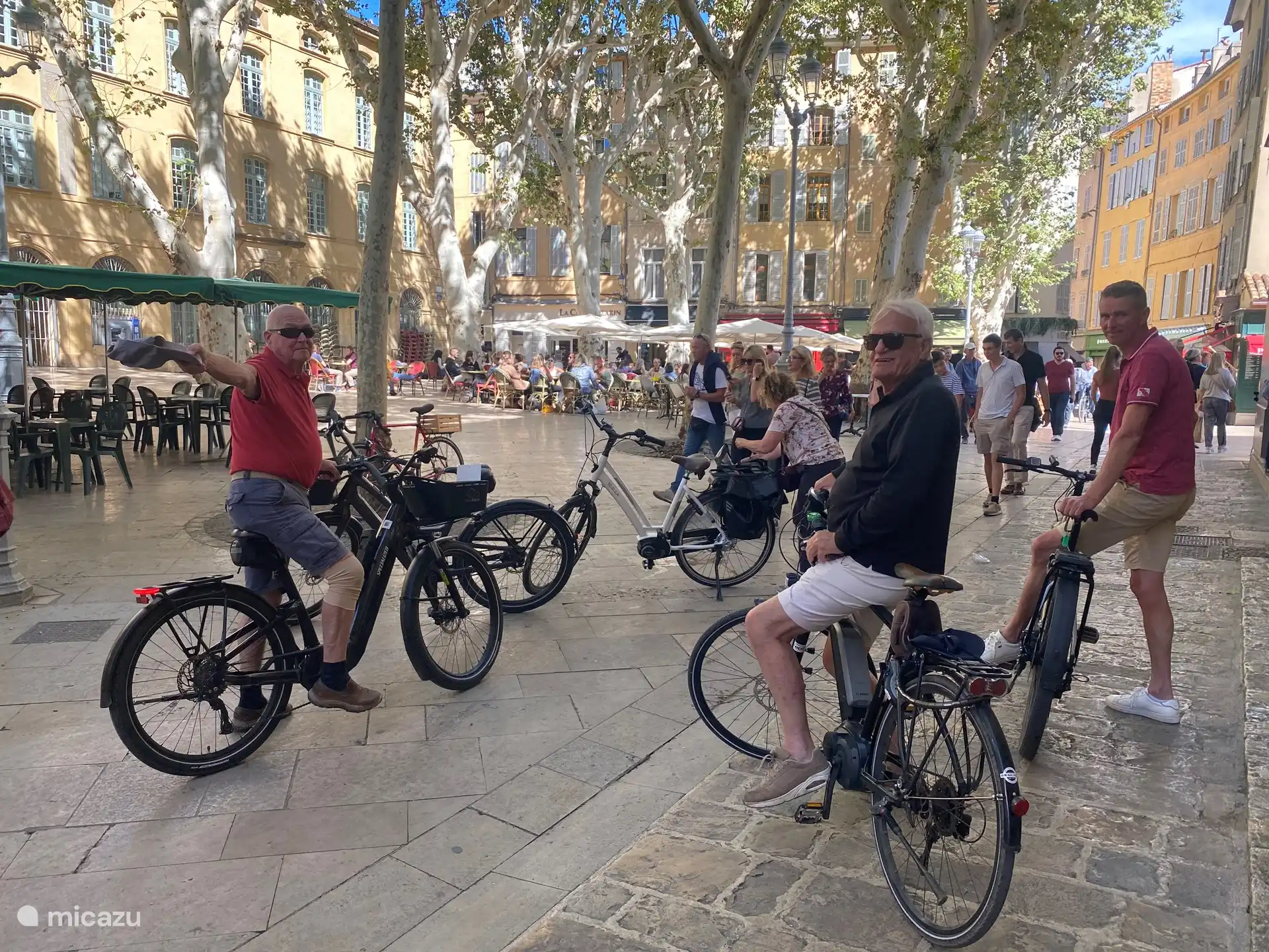 Mit dem Fahrrad durch Aix en Provence