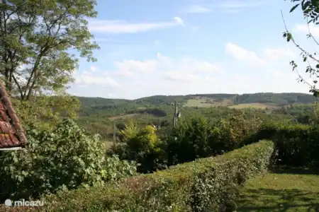 Vakantiehuis Frankrijk, Dordogne, Castelnaud-la-Chapelle vakantiehuis Les Figuièrs Uitzicht