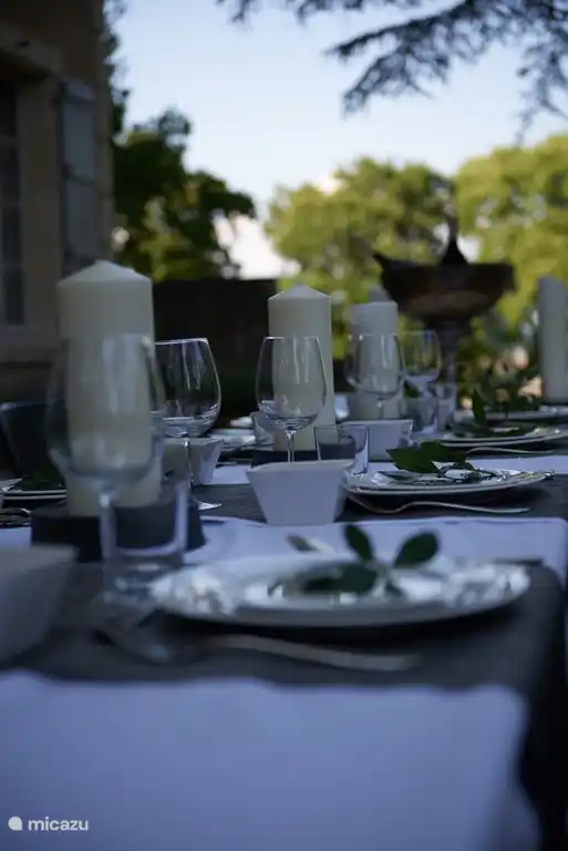 table d&#39;h&#244;te