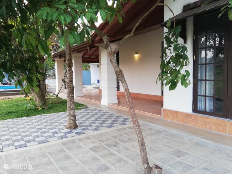 Vakantiehuis Sri Lanka, Zuid, Colombo Bungalow Surevi Villa
