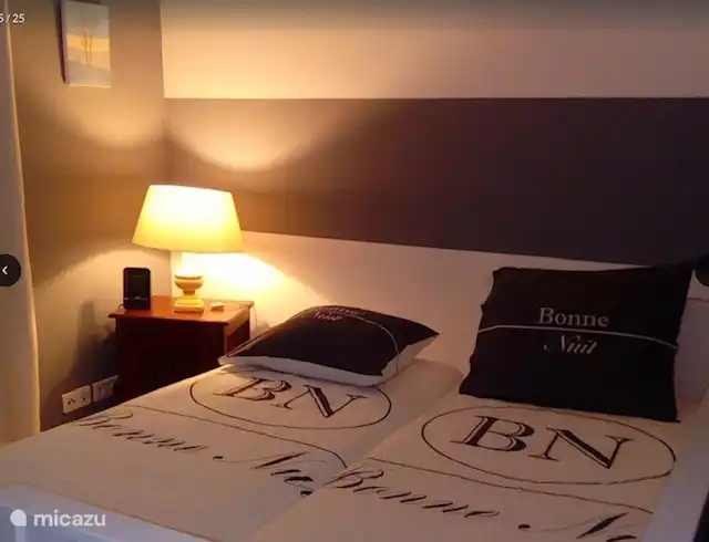 2ème chambre avec lit double, à utiliser en lit animalier (80x200) ou extensible en 160x200