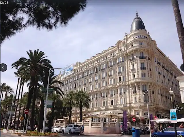 Hôtel Ritz Carlton sur la Croisette à Cannes