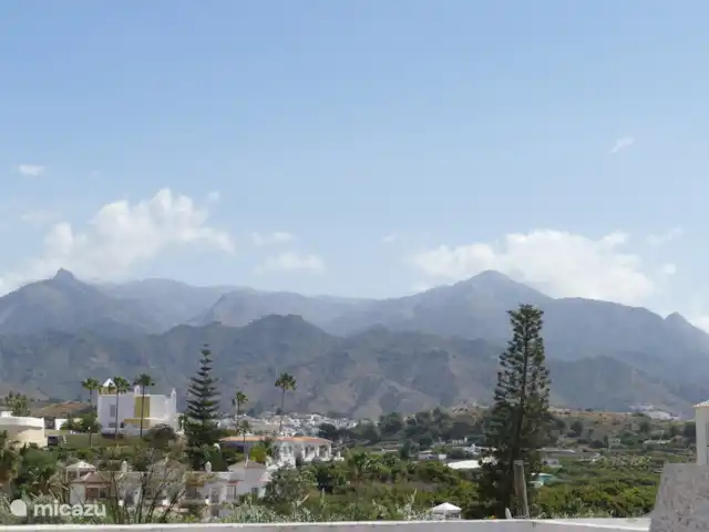 Casa Alegria Nerja huren in Spanje, Costa del Sol, Nerja - vakantiehuis Uitzicht dakterras