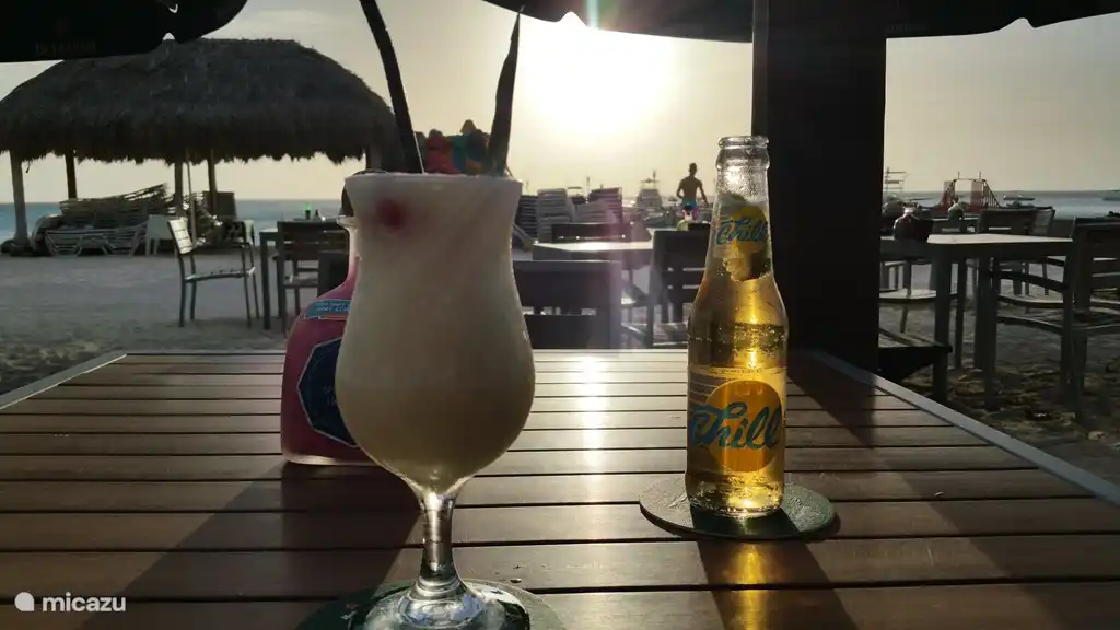 et profitez d'Aruba et de tout ce que notre île a à offrir