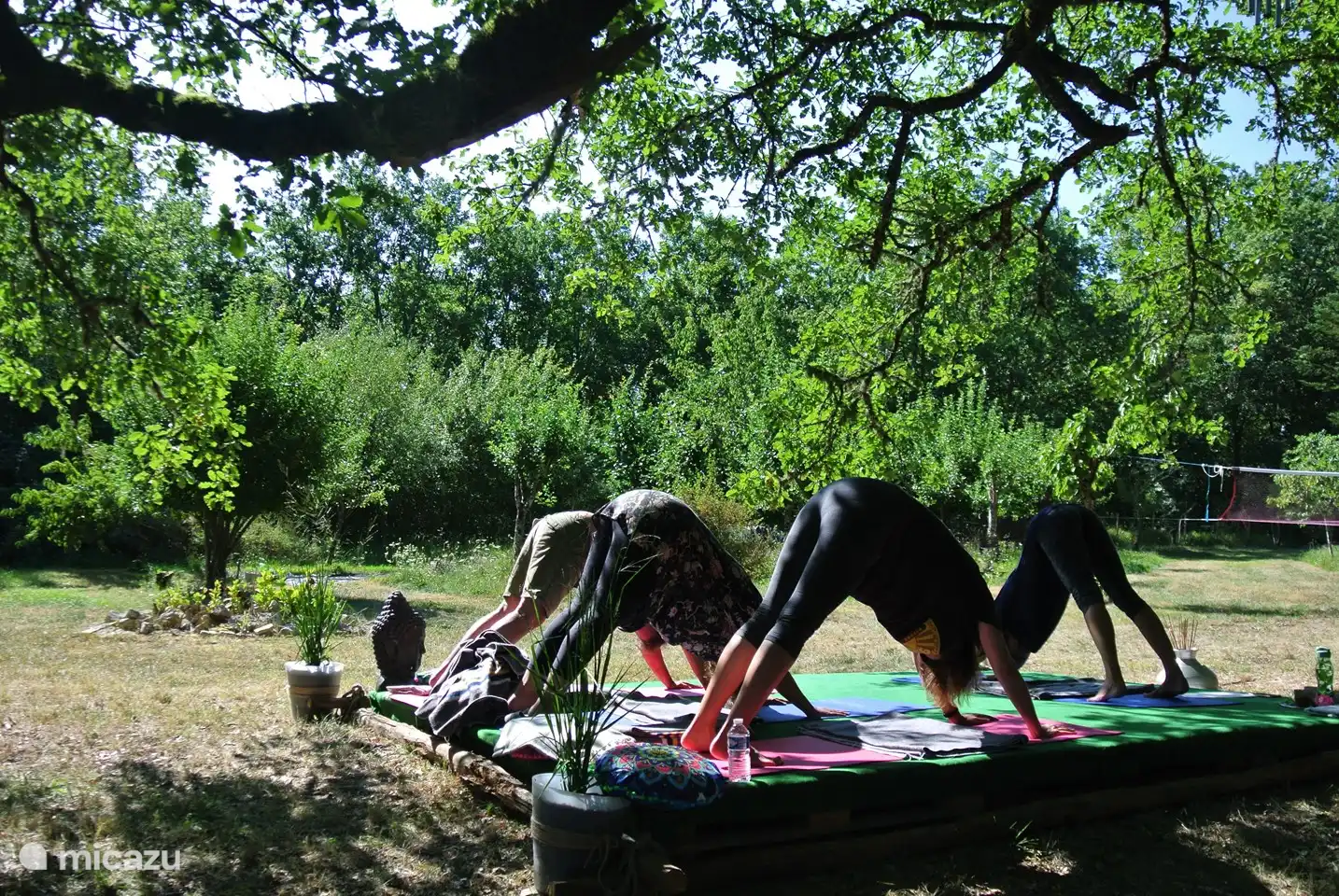 Yoga unter professioneller Anleitung ist möglich......