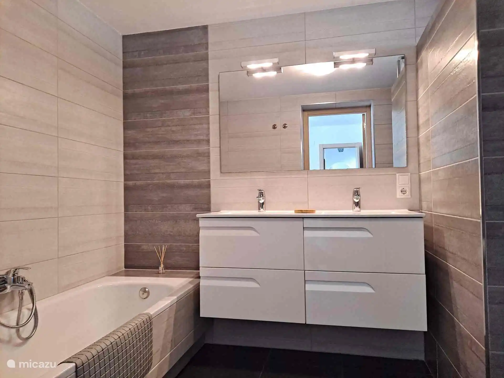 Prive badkamer.
