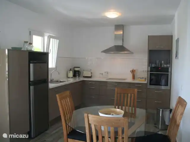 Villa Médina - Moraira | Espagne, Costa Blanca, Moraira - villa Cuisine complète à l'étage,
avec four, micro-ondes, lave-vaisselle etc etc.