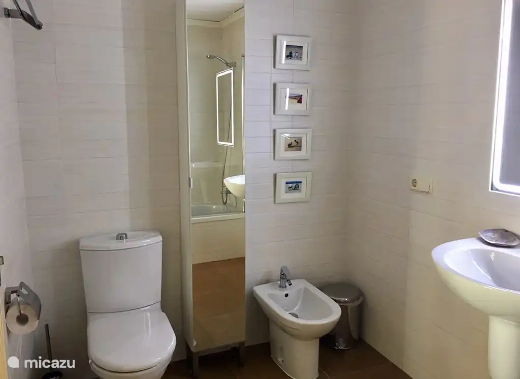 Baño en suite del dormitorio 1