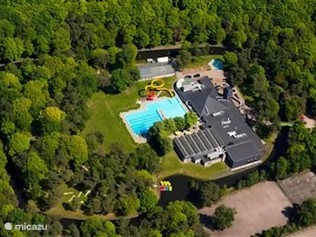 chalet huren in Nederland, Gelderland, Putten –  De Blauwe Reiger Subtropisch  zwembad in Putten.