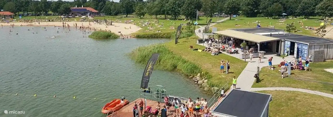 Ski nautique et natation à Voorthuizen. A 9 km du Chalet.