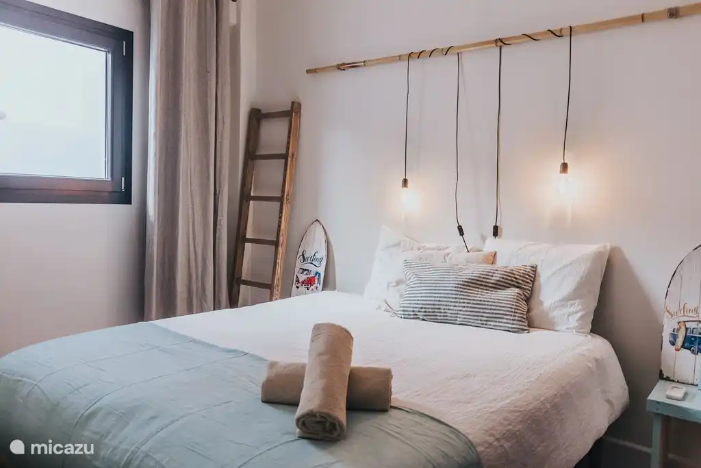 Bedroom 1:  the surf room. Double bed or 2 single beds is possible