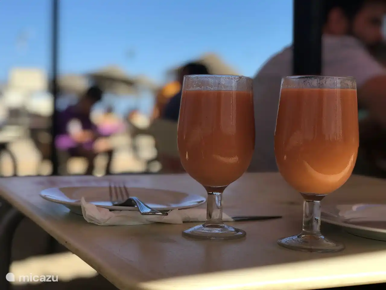 In de zomer is er de heerlijke gazpacho te bestellen.