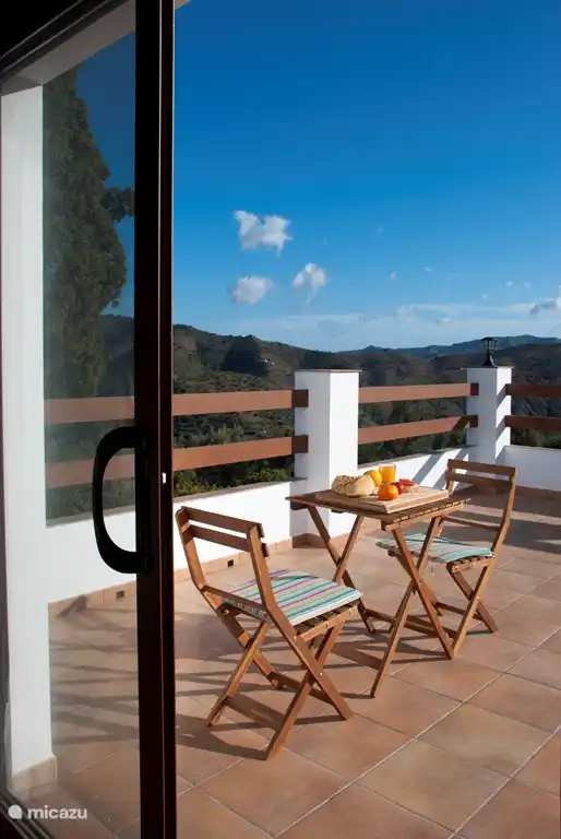 Terrassentüren zum schönen Balkon!