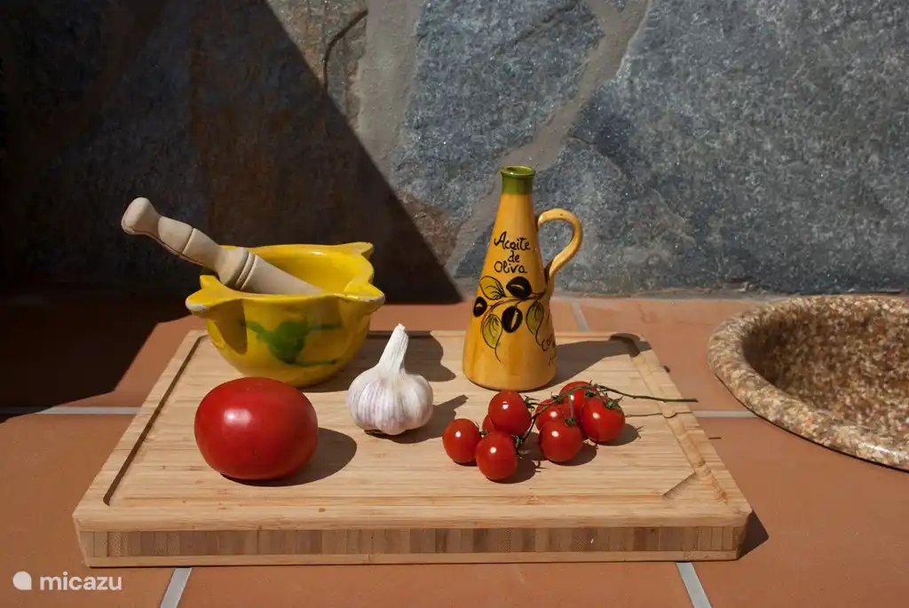 Wählen Sie Ihre eigenen Zutaten direkt aus dem ökologischen Garten!