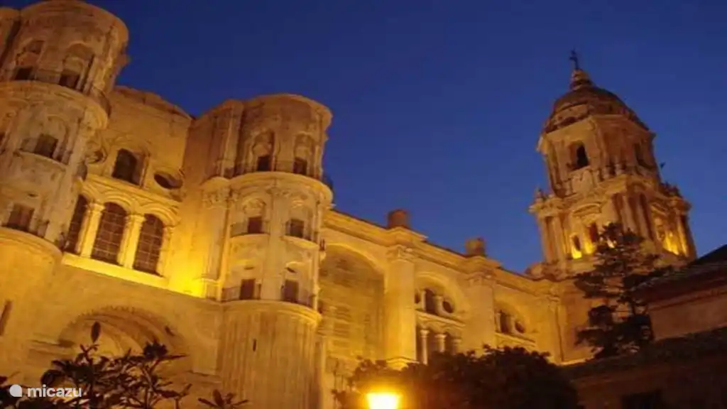 Besuchen Sie das internationale Malaga!