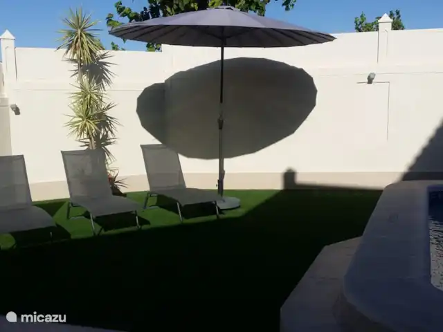 Casa Brisa Del Mar huren in Spanje, Costa Blanca, Torre de la Horadada - villa 08-2020 Ligstoelen en parasol
